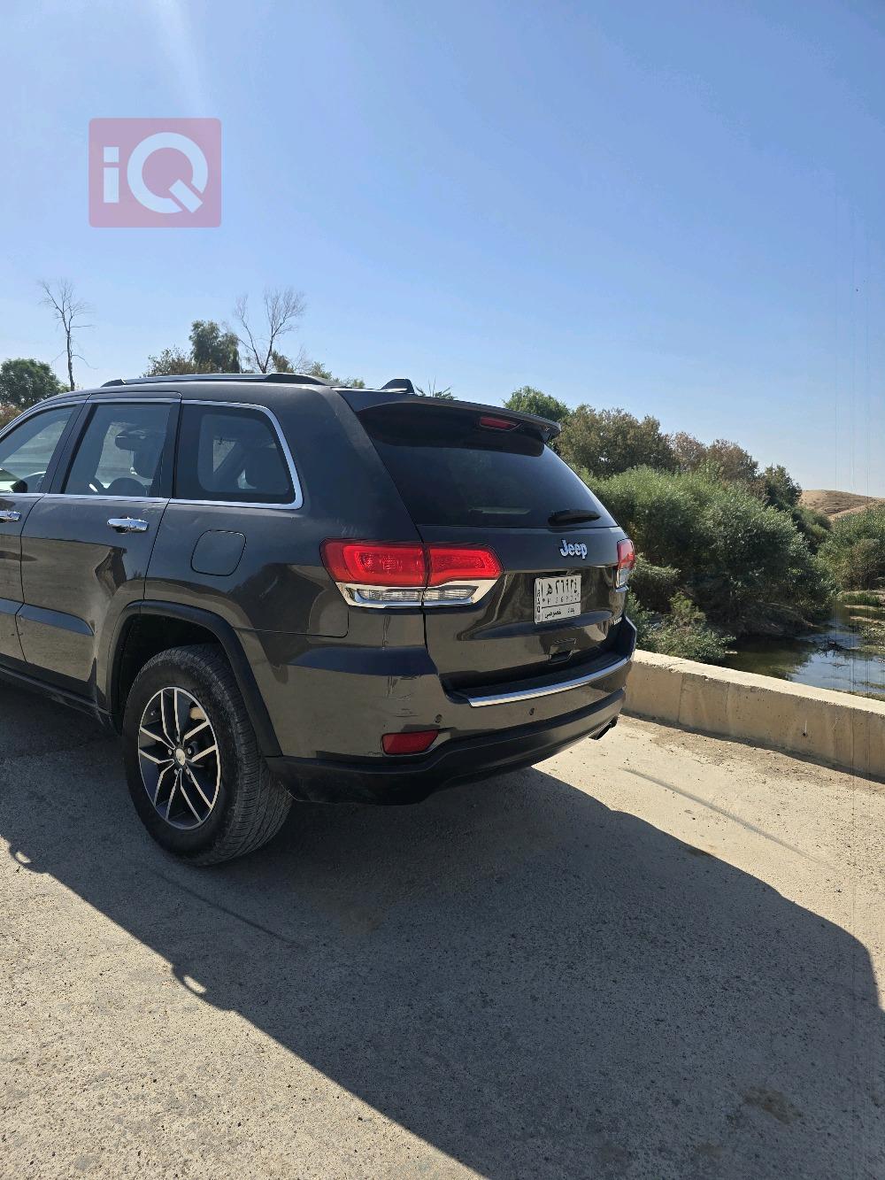 جيب جراند شيروكي